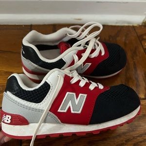 New balance sneakers toddler size 9